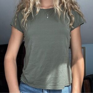 🌴Banana Republic Green Tee🍌